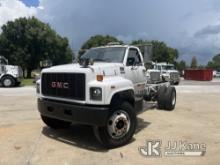 2000 GMC C8500 Cab & Chassis Runs & Moves