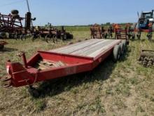 TRI-AXLE EQUIPMENT TRAILER WITH RAMPS