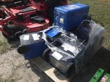 7-02168 (Equip.-Specialized)  Seller: Gov-Manatee County (5) HEAVY DUTY BATTERY