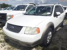 7-11113 (Cars-Van 4D)  Seller: Gov-Pinellas County BOCC 2007 FORD FREESTYLE