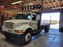 1999 International 4700 Flatbed Truck