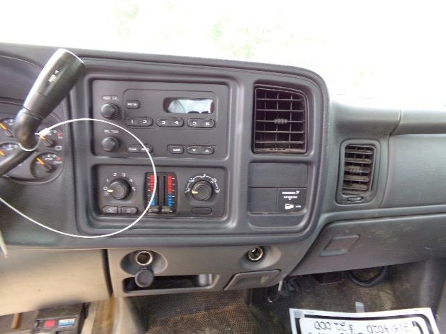 2006 Chevy 3500 Flatbed Truck, s/n 1GBJC34U26E162996: Reg. Cab, 6.0L Gas En
