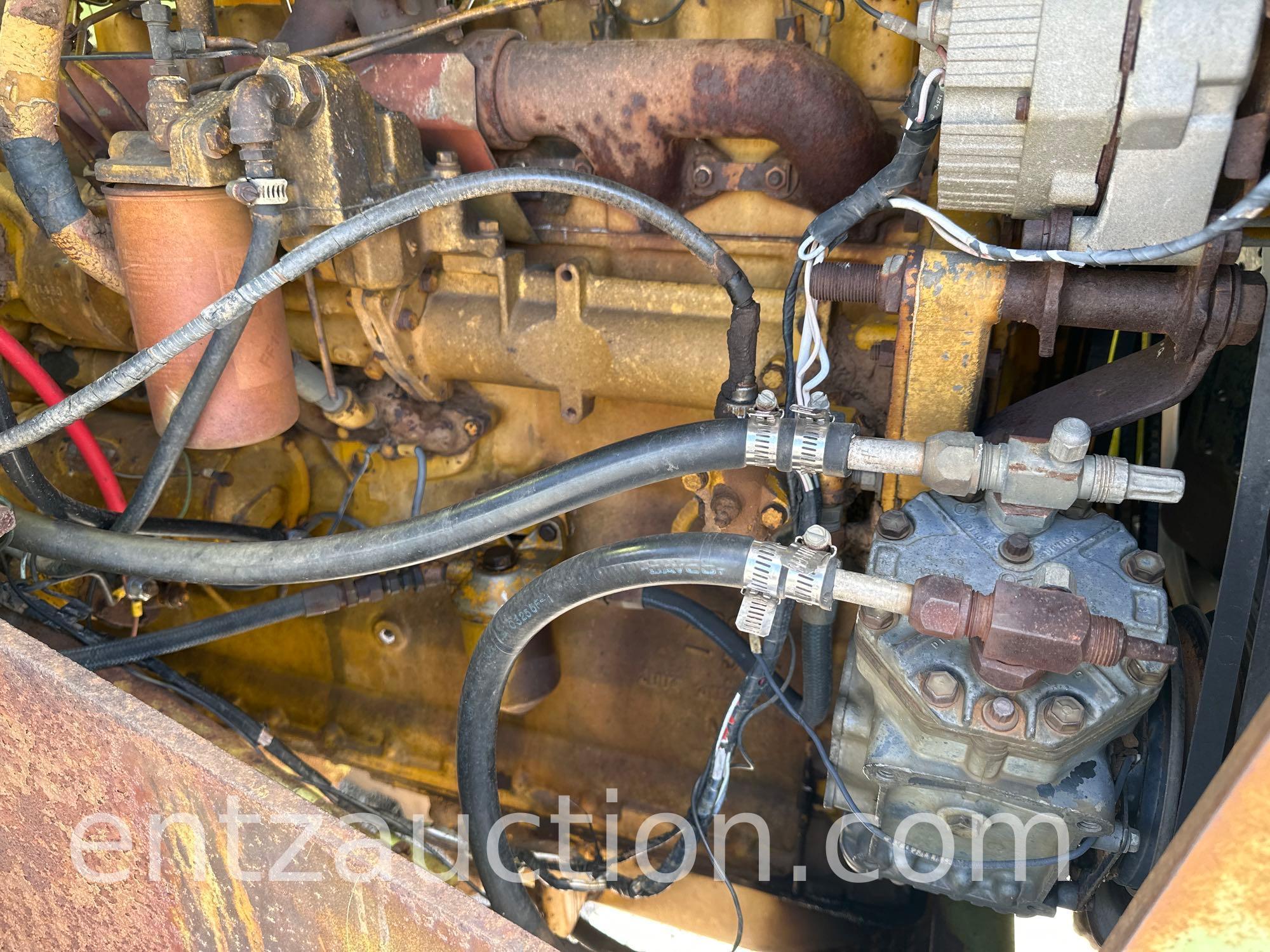 1974 STEIGER COUGAR TRACTOR, DT333 CAT ENGINE,