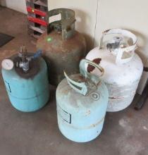 group of 4 tanks (2) refrigeration (2)propane