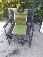Timber Ridge Folding Chair with Tray