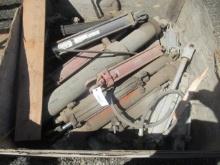 APPROX (13) ASSORTED SIZE HYDRAULIC CYLINDERS