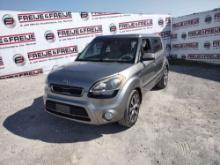 2013 KIA SOUL VIN: KNDJT2A68D7560999 FWD