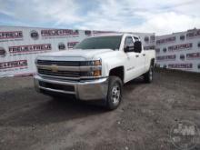 2015 CHEVROLET SILVERADO CREW CAB PICKUP VIN: 1GC2KUEG3FZ545937