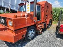** AS IS ** 1988 Athey Mobit  M9 Street Sweeper