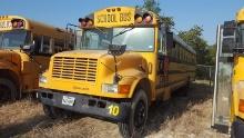 1991 International Nav Star School bus