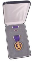 Cased US Military Purple Heart (DTE)