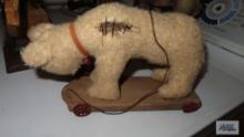 Primitive bear pull toy