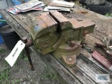 ALLIED 5" VISE