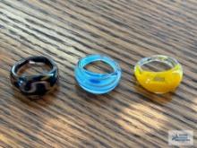 3 Glass rings