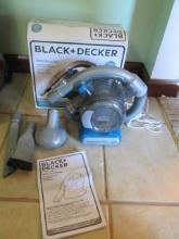 Black & Decker Dustbuster Cordless Lithium Flex Hand Vac in Original Box