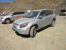 2014 Toyota Rav4 EV SUV,