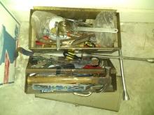 BL- GARAGE -HAnd Tools with Metal Tool Box