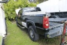 2002 Chevy 2500 Diesel Extended Cab Pick Up Truck