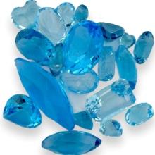 Unmounted blue topaz