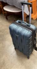 Extra Clean Samsonite Swivel Rolling Suitcase