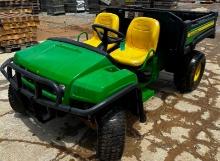 2019 John Deere TX Turf Gator