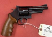 Smith & Wesson 57-5 .41 Mag Revolver