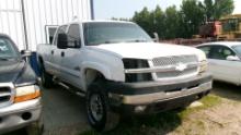 2003 CHEV. 2500HD CREW CAB SHORT BOX 4WD, non runner, LTB7 Duromax (eng. heads off )