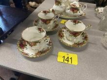 Old Country Rose Cups & Saucers