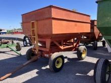 J&M 250 BUSHEL GRAVITY WAGON