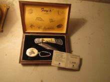 Fury Collectible Limited Edition White Tailed Deer Knife And Key Chain Set