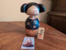 (DR) VINTAGE KOKESHI OSAGE DOLL BY SEKIGUCHI SANSAKI. MADE OF WOOD. IT MEASURES 7"T. IT RETAILS FOR