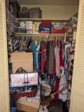 (MBR) CLOSET LOT OF ASSORTED WOMEN'S ITEMS INCLUDING CLOTHING (SHIRTS, DRESSES, ETC), SHOES