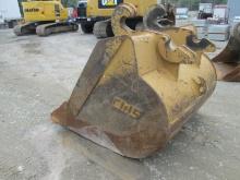 EXCAVATOR BUCKET BUCKET CWS 72'' QUICK COUPLER CLEAN UP BUCKET EQUIPPED TO FIT CATERPILLAR 349FL