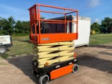 2018 JLG 1932R SCISSOR LIFT SN:M200023756 electric powered, equipped with 19ft. Platform height,