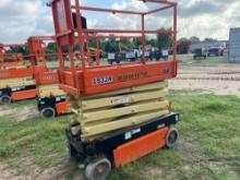 2018 JLG 1932R SCISSOR LIFT SN:M200016798 electric powered, equipped with 19ft. Platform height,