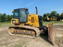 2019 CAT D6KLGP CRAWLER TRACTOR SN:EL700629 powered by Cat diesel engine, equipped with EROPS, air,
