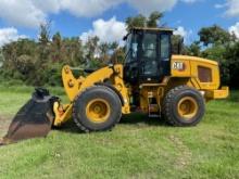 2022 CAT 926M RUBBER TIRED LOADER powered by Cat diesel engine, equipped with EROPS, air, heat, ride