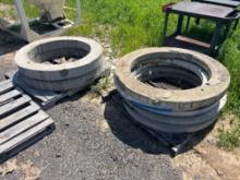 PALLET OF CONCRETE RINGS SUPPORT EQUIPMENT
