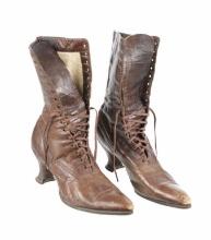 Victorian Ladies Heel Laced Leather Boots c 19th C