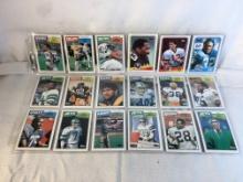 Lot of 18 Pcs Collector Vintage NFL Football Sport Trading Assorted Cards and Players - See Pictures