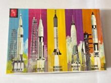 AMT Saturn V Rocket Plastic Model