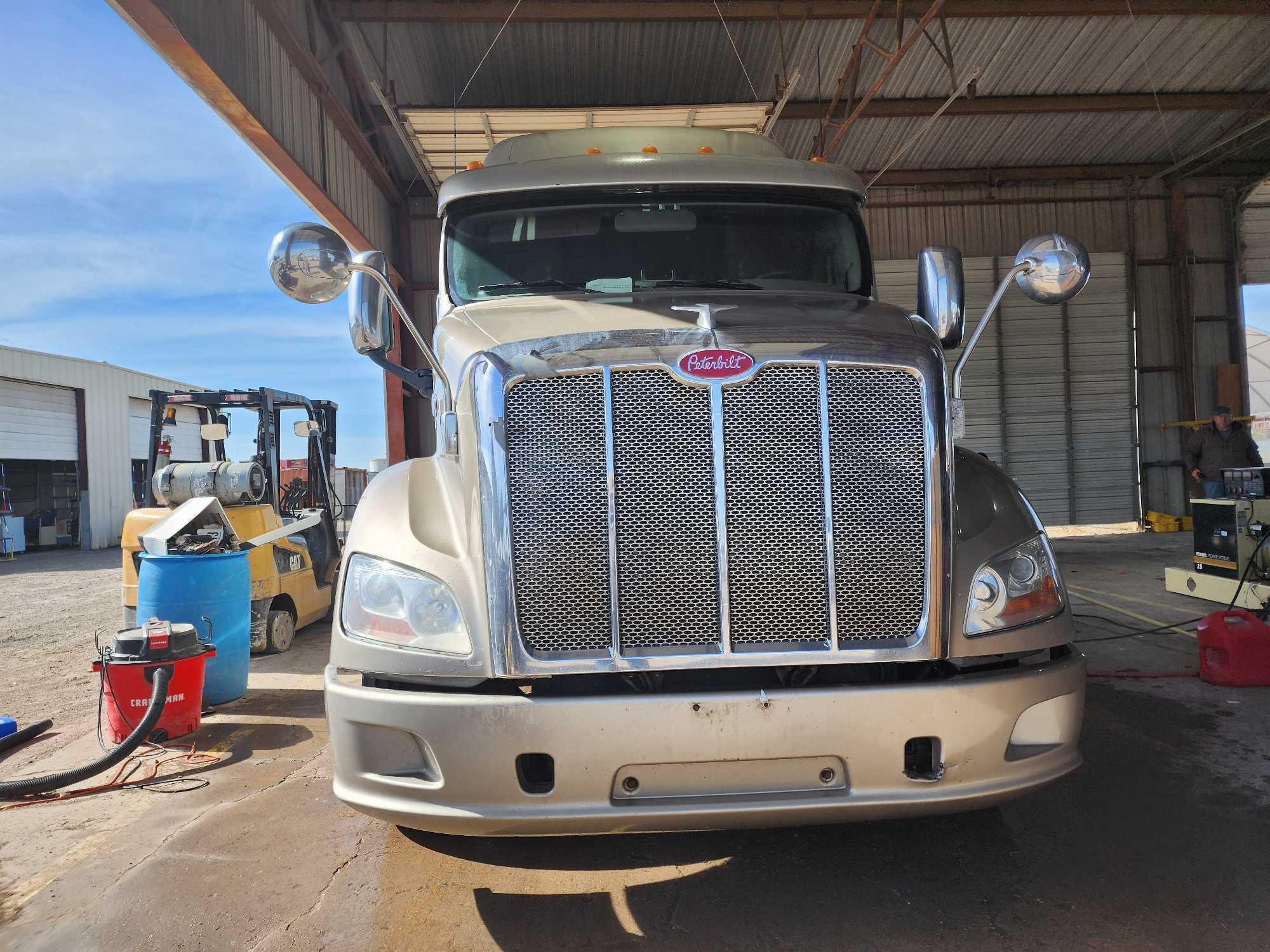 2012 Peterbilt 587 Truck, VIN # 1XP4D49X7CD133573