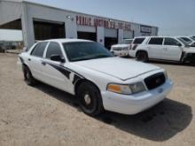 2005 Ford Crown Victoria Passenger Car, VIN # 2FAHP71W25X104885