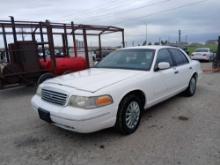 1999 Ford Crown Victoria Passenger Car, VIN # 2FAFP73W7XX140742