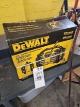 DeWalt radio