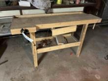 Work Bench with 2 Vises