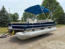 1991 Bass Buggy Sun Tracker Pontoon Boat with Four Stroke 9.8hp Nissan Outboard Motor