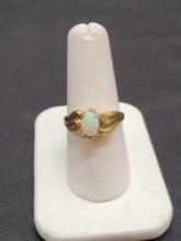 10k Diamond and opal ring size 7.5, 2.4g weight