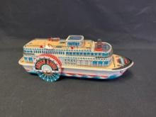 Queen River tin Paddle boat toy - Battery powered