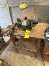 Grizzly bench grinder - wire grinder and shop vice with table